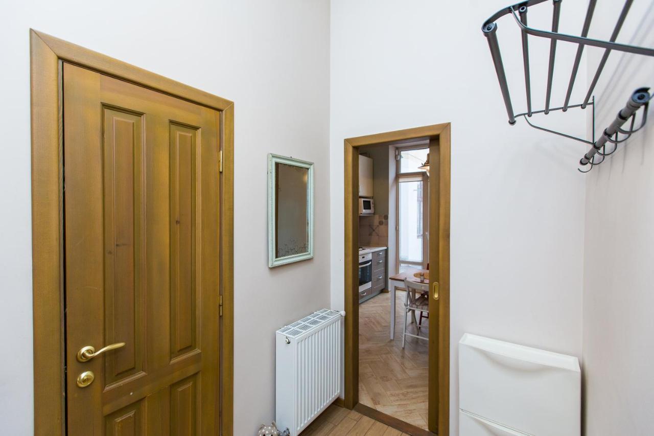 Light And Spacious Apartment On Gazova Str Liov Exterior foto